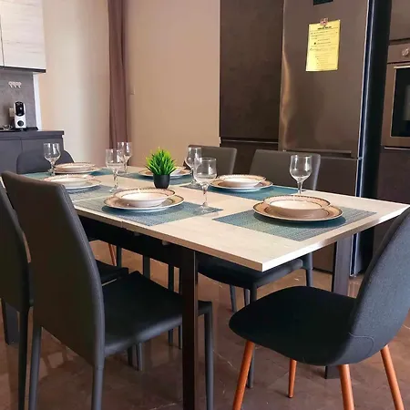 Large, 3 Bedroom Apartment In Marsascala Marsaskala Exterior foto