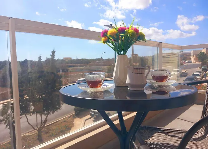 Large, 3 Bedroom Apartment In Marsascala
