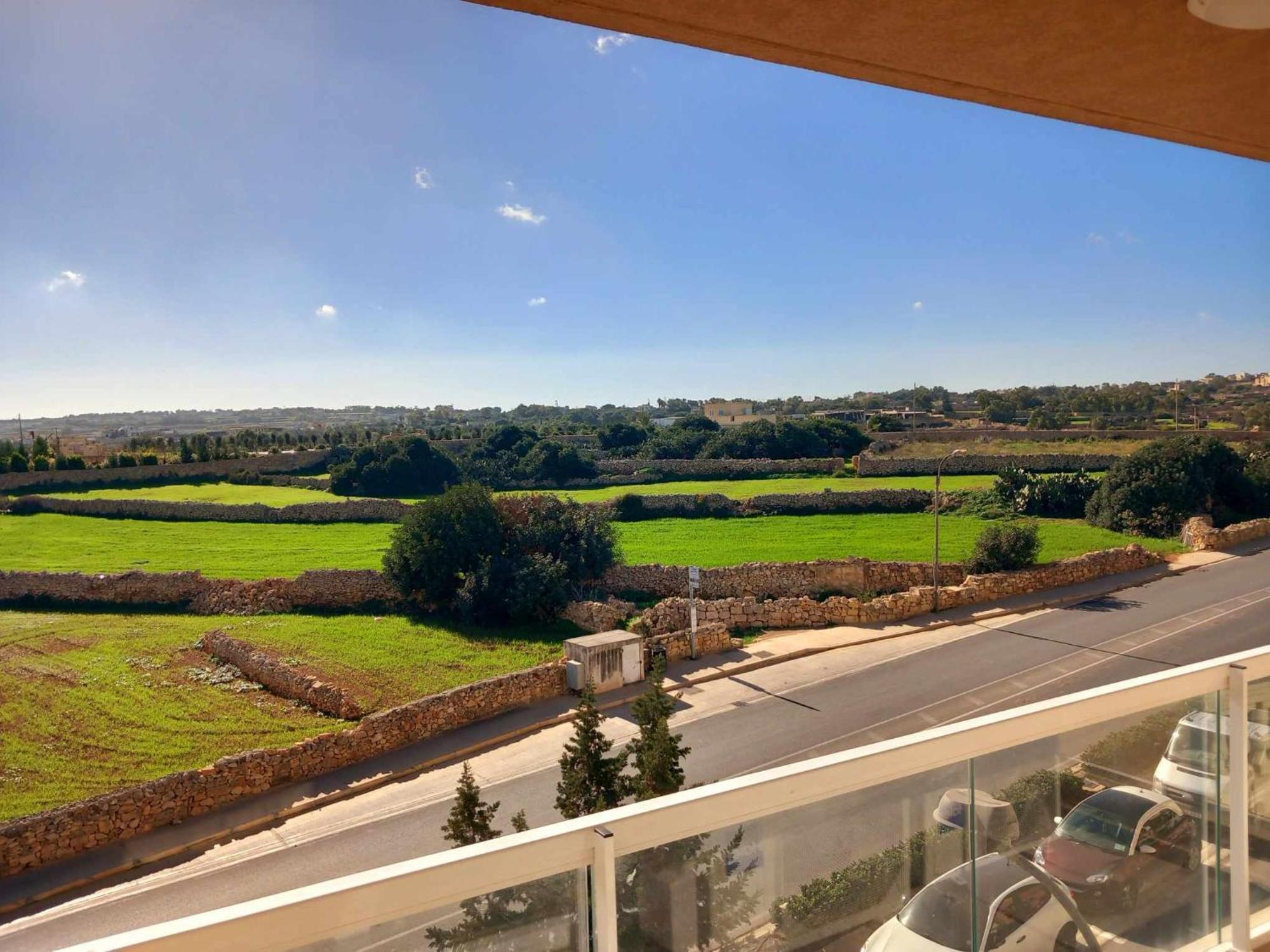 Large, 3 Bedroom In Marsascala Marsaskala