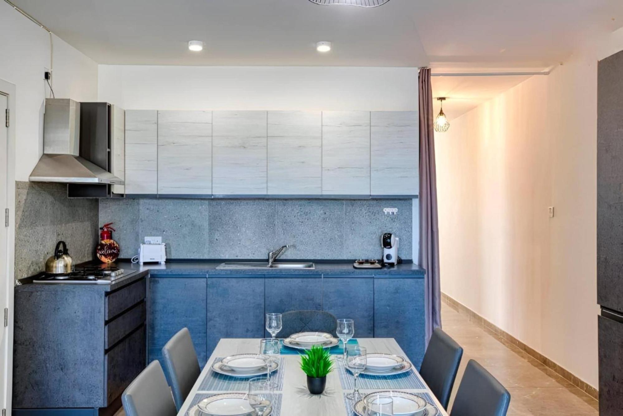 Large, 3 Bedroom In Marsascala *