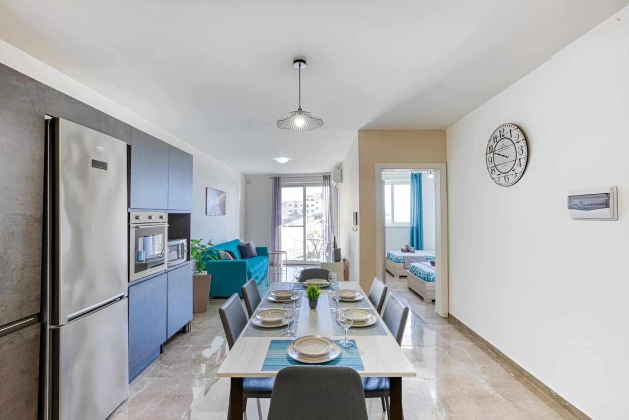 Large, 3 Bedroom In Marsascala Apartment *
